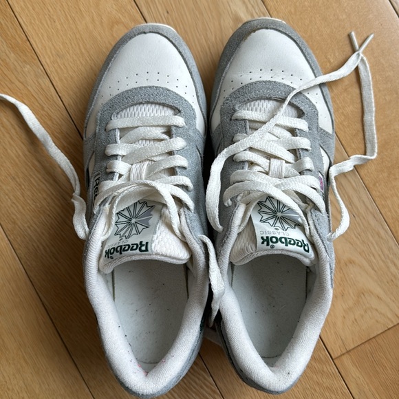 Men’s Reebok Classic Nylon Sneakers - Picture 7 of 8